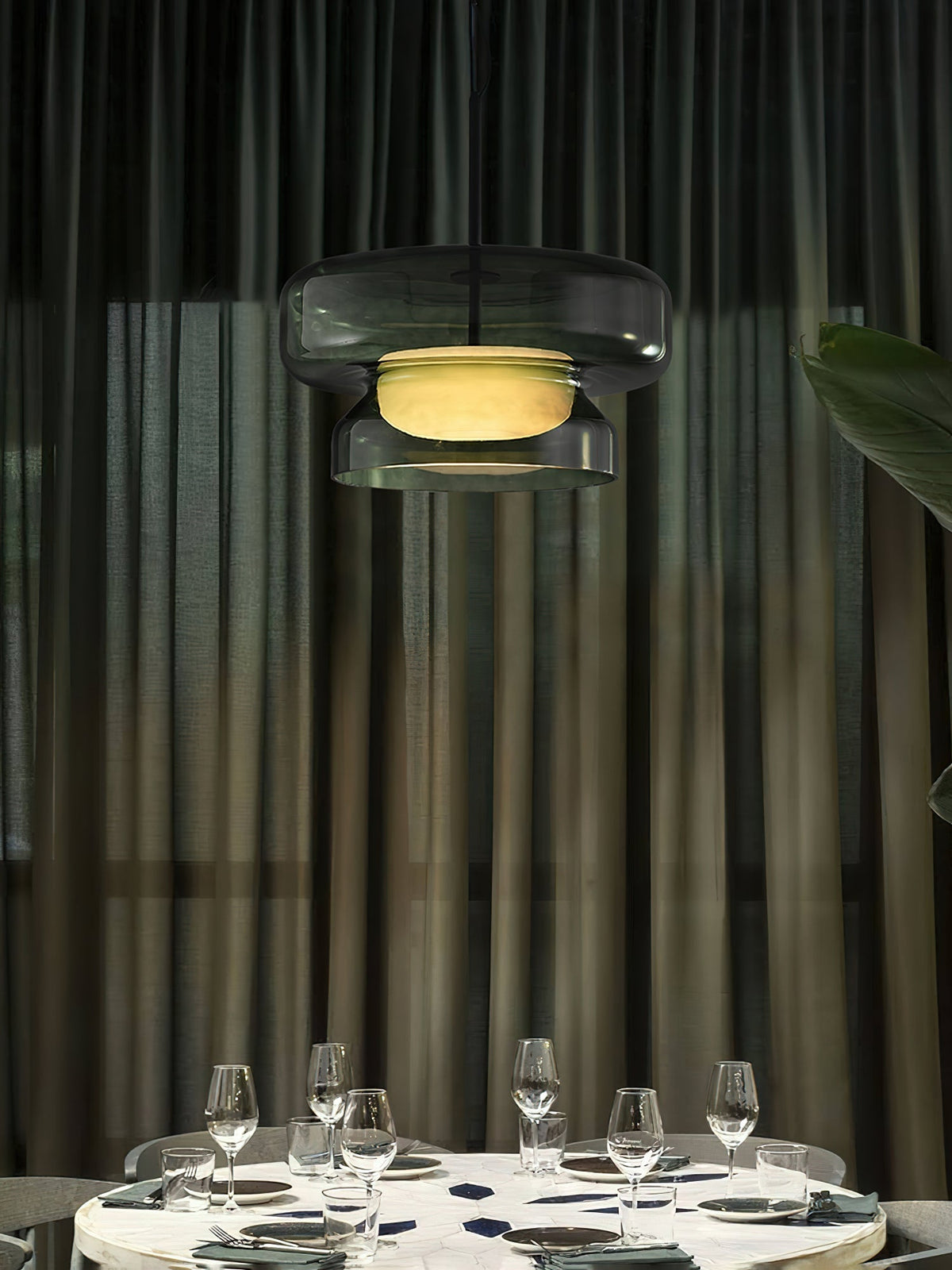 Zerithce Pendelleuchte aus Glas, modern minimalistisch für Wohnzimmer | Cielum