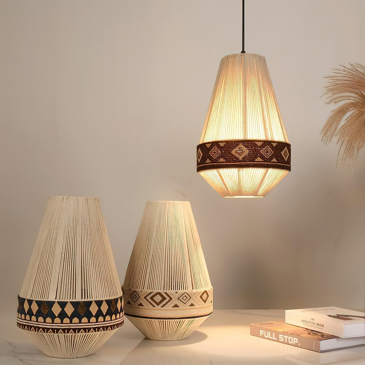 Calyce Pendelleuchte aus Stoff Cozy