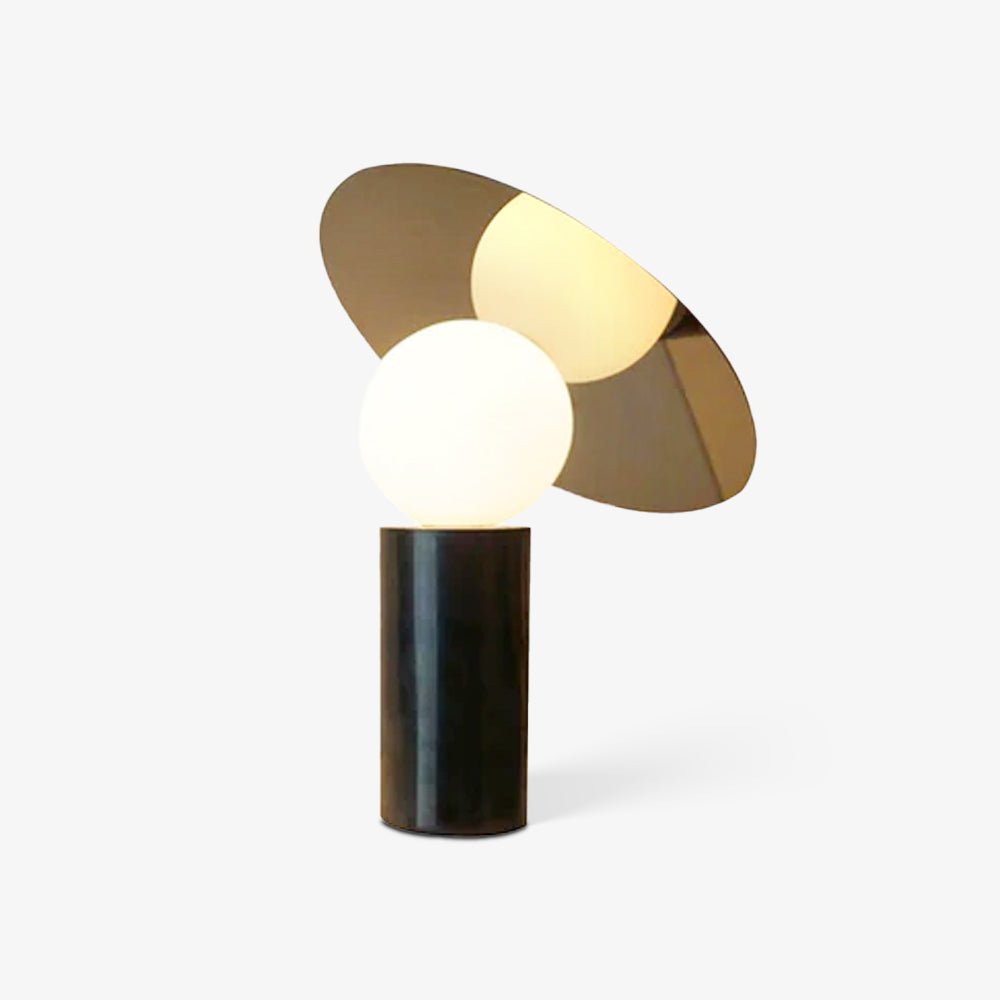 Dila Minimalistische Tischleuchte aus Marmor