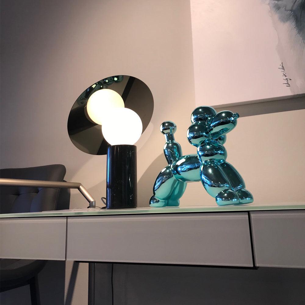 Dila Minimalistische Tischleuchte aus Marmor