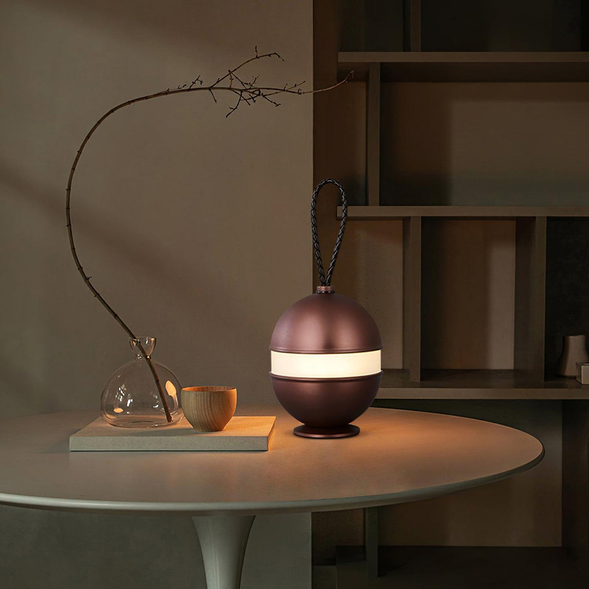 Orbitem Gold Aluminium Tischleuchte