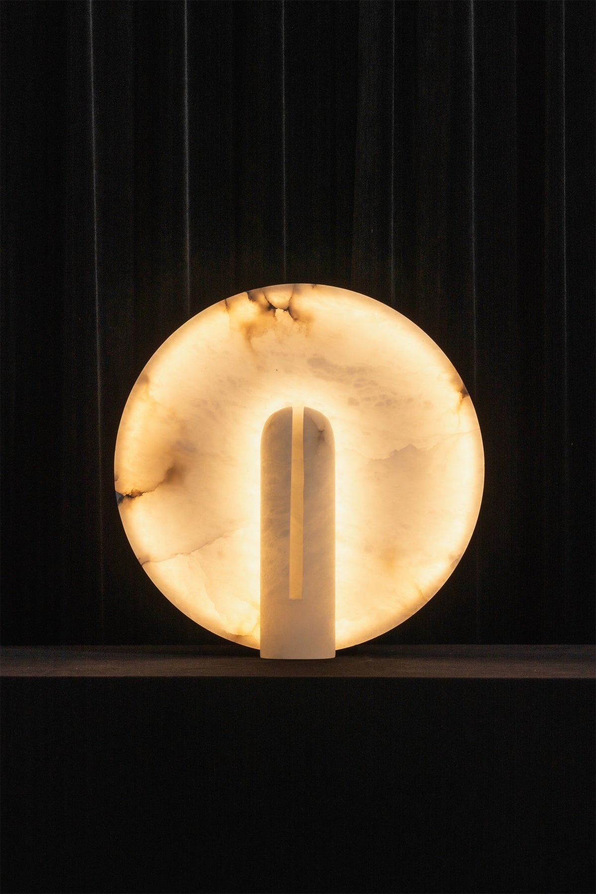 Yavren Tischleuchte aus Alabaster