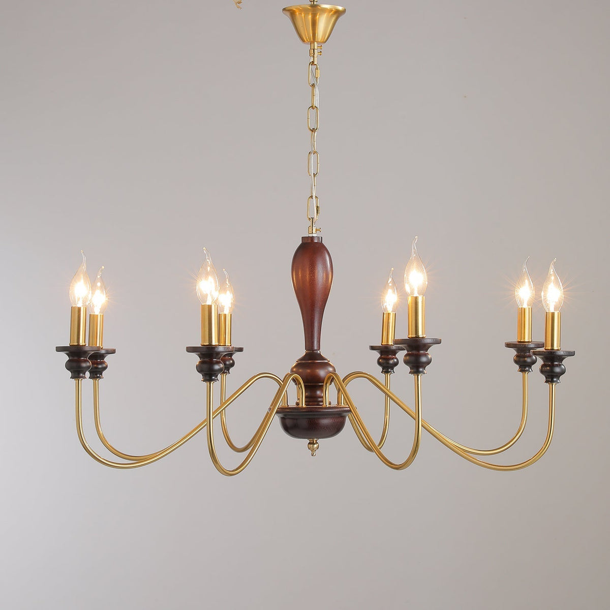 Ilvenan Kronleuchter im traditionellen Stil mit Vintage-Holzaufsatz
