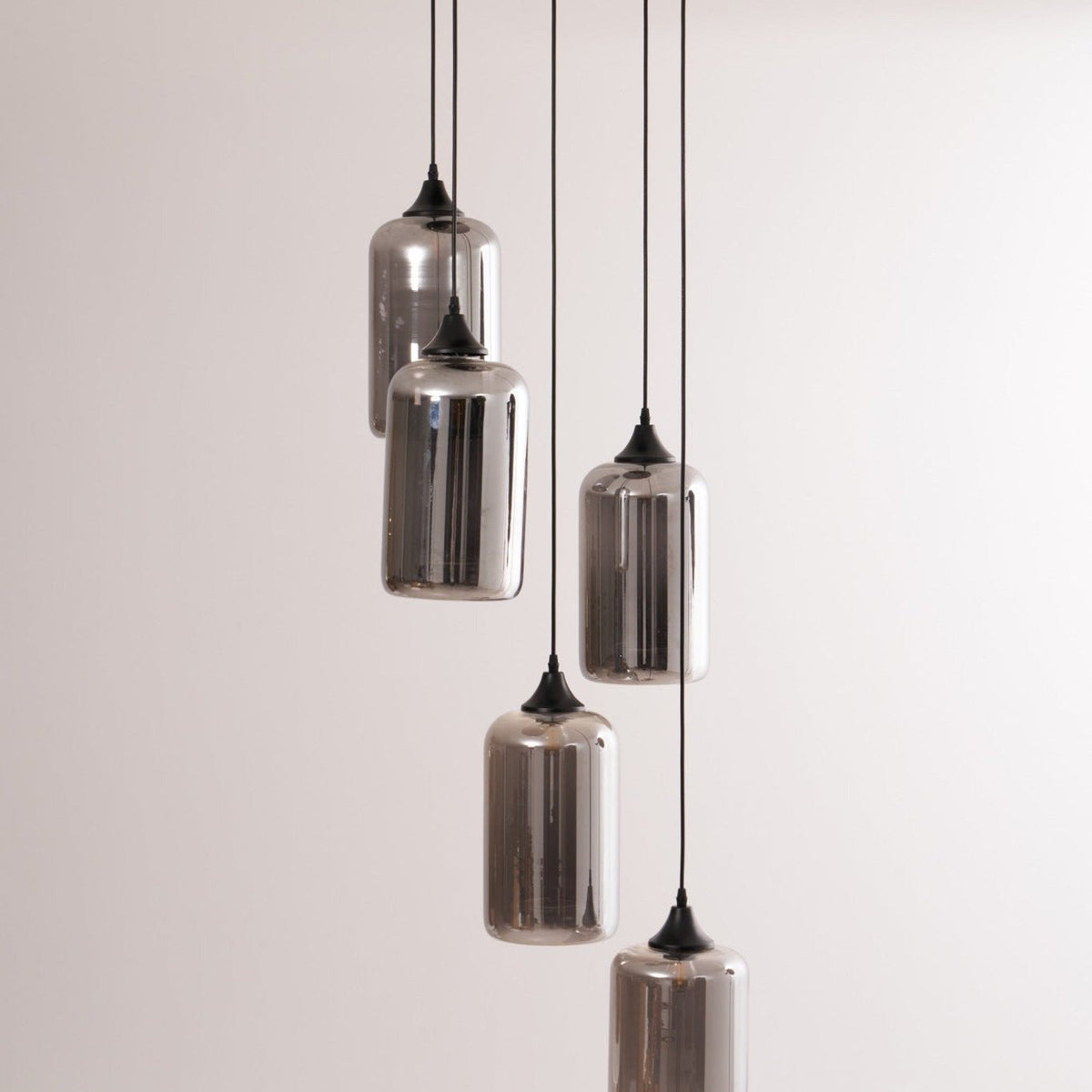 June Minimalistische Flaschen-Glas-Pendelleuchte in Rauchgrau