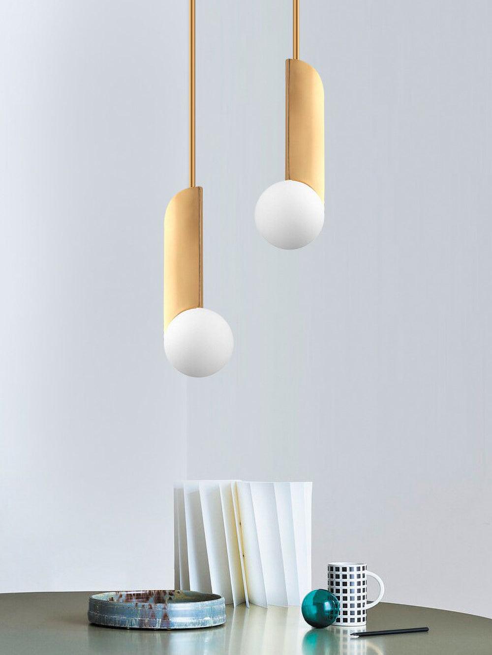 Eirelelia elegante Pendelleuchte aus Glas