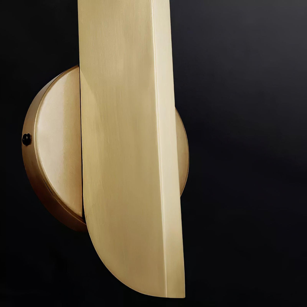 Liorarelle Wandleuchte aus Glas mit Kugellampen in skulpturaler Form