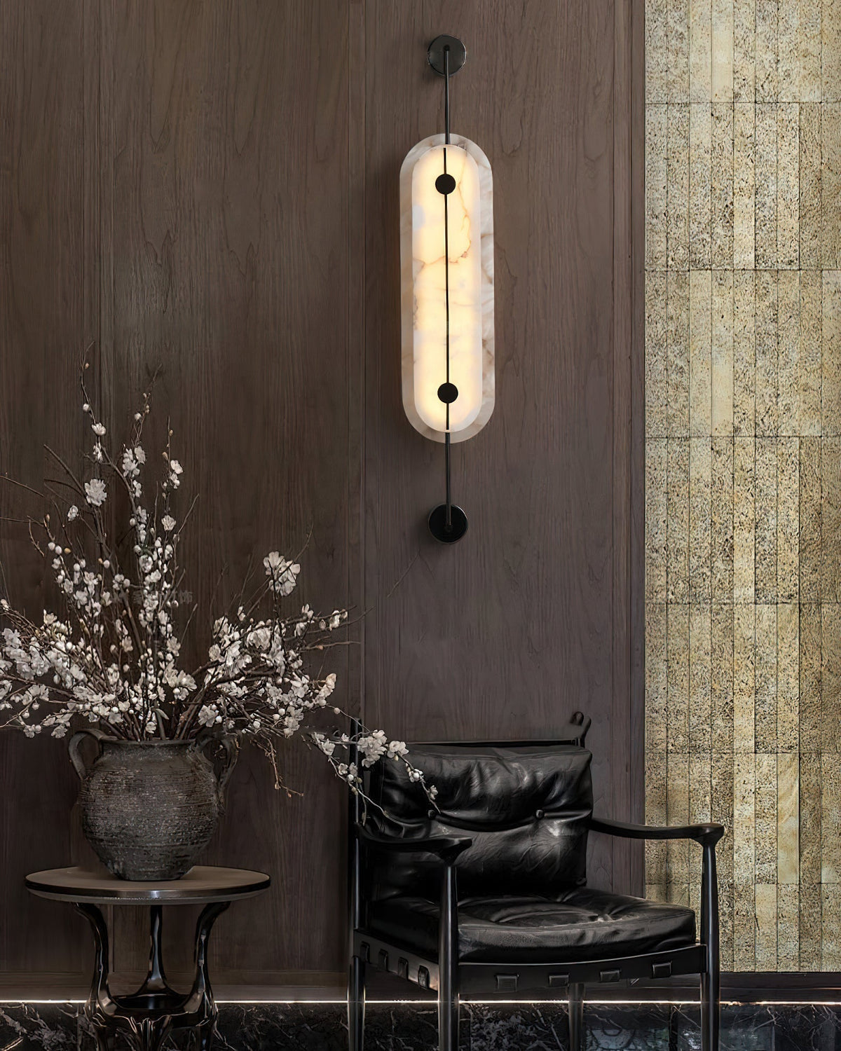 Brace Alabaster Wandleuchte
