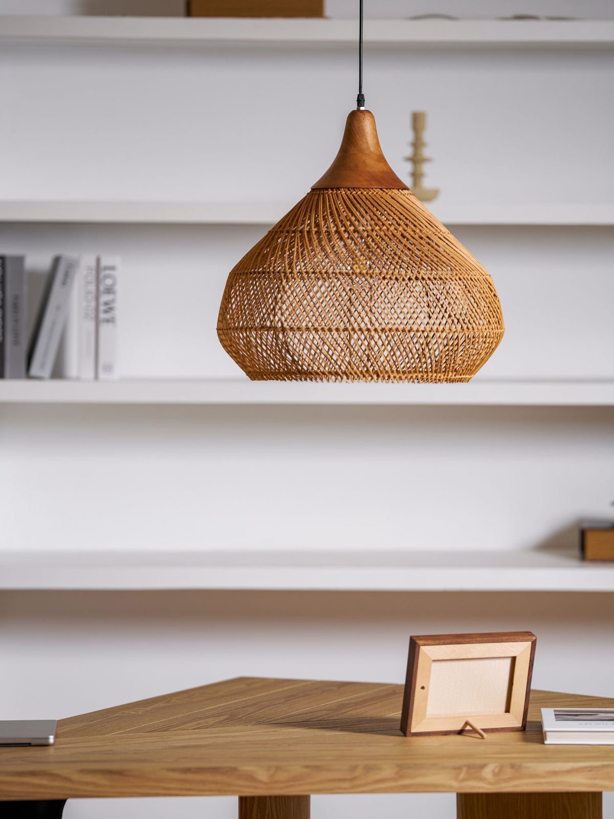 Solavn Rattan-Holz-Pendelleuchte