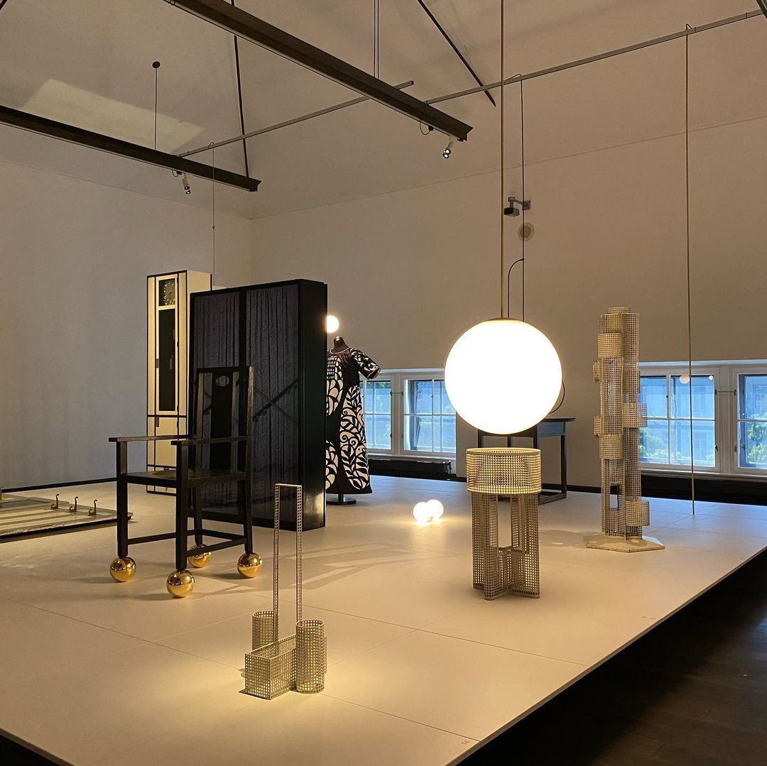 Oriinira Pendelleuchte Messing Architectural Collection