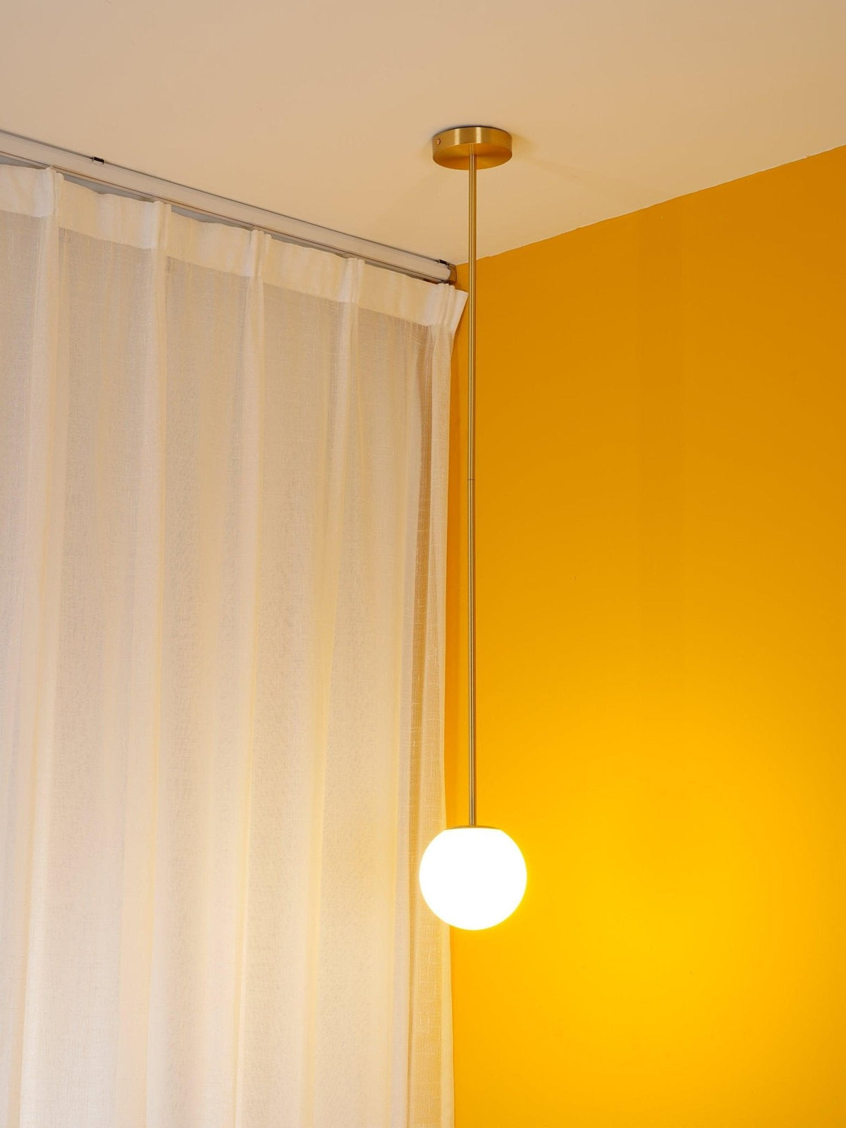 Oriinira Pendelleuchte Messing Architectural Collection