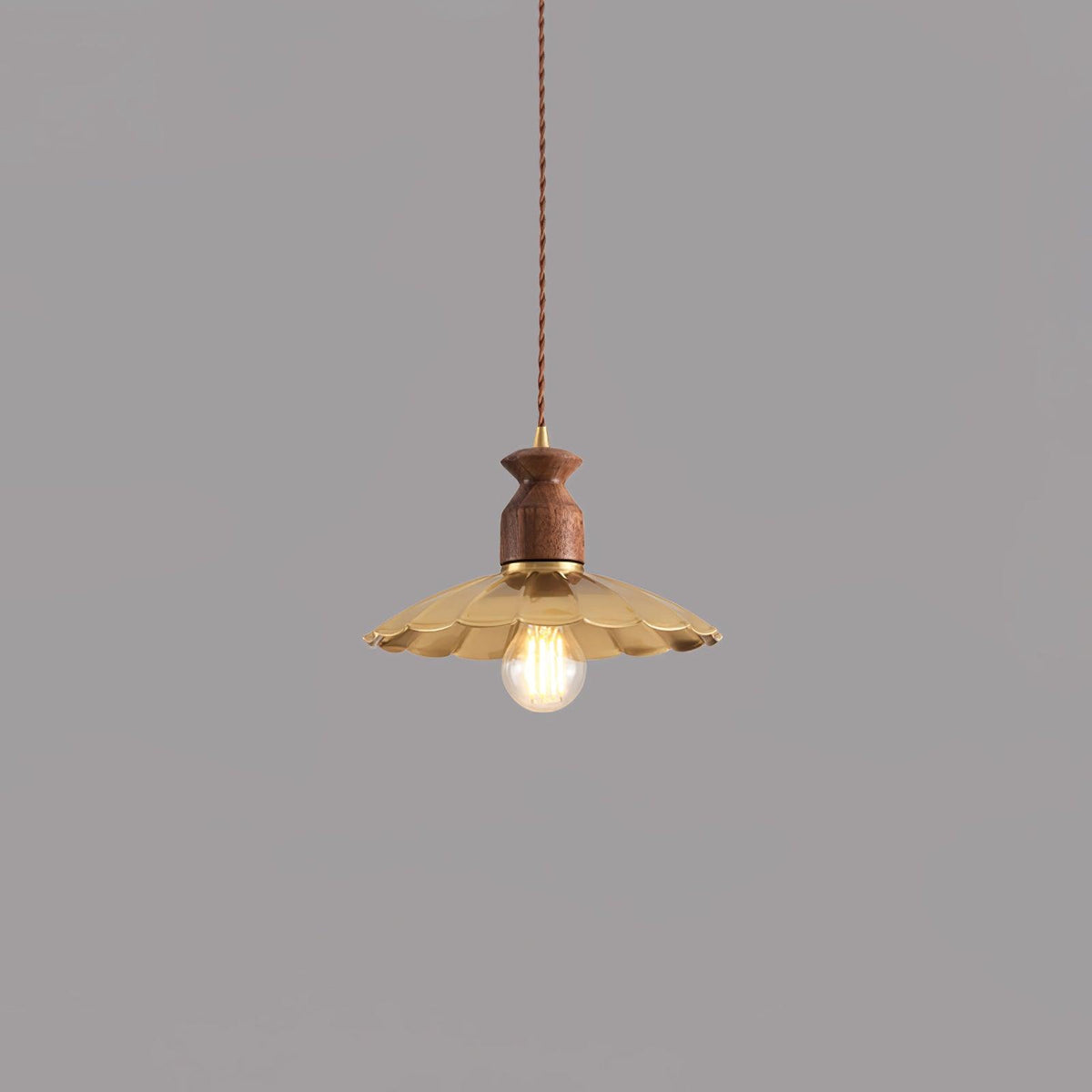 Qior Messing Klassische Eleganz Crest Holz Pendelleuchte