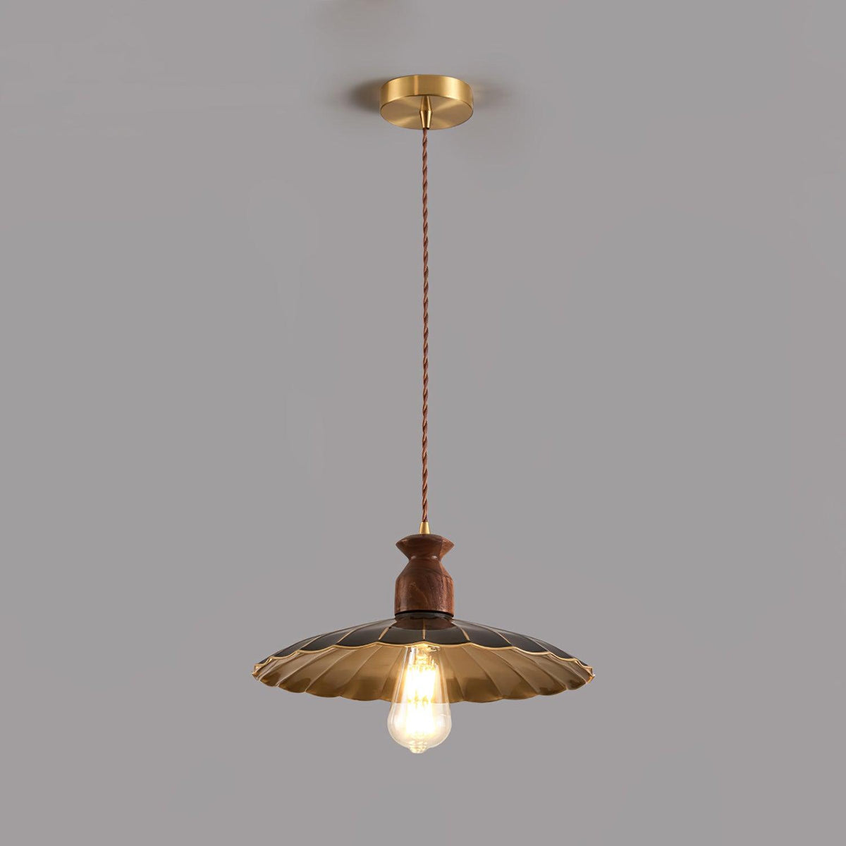 Qior Messing Klassische Eleganz Crest Holz Pendelleuchte