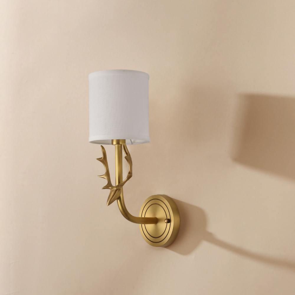 Auriviella Elegance Hirschkopf-Wandleuchte aus Messing