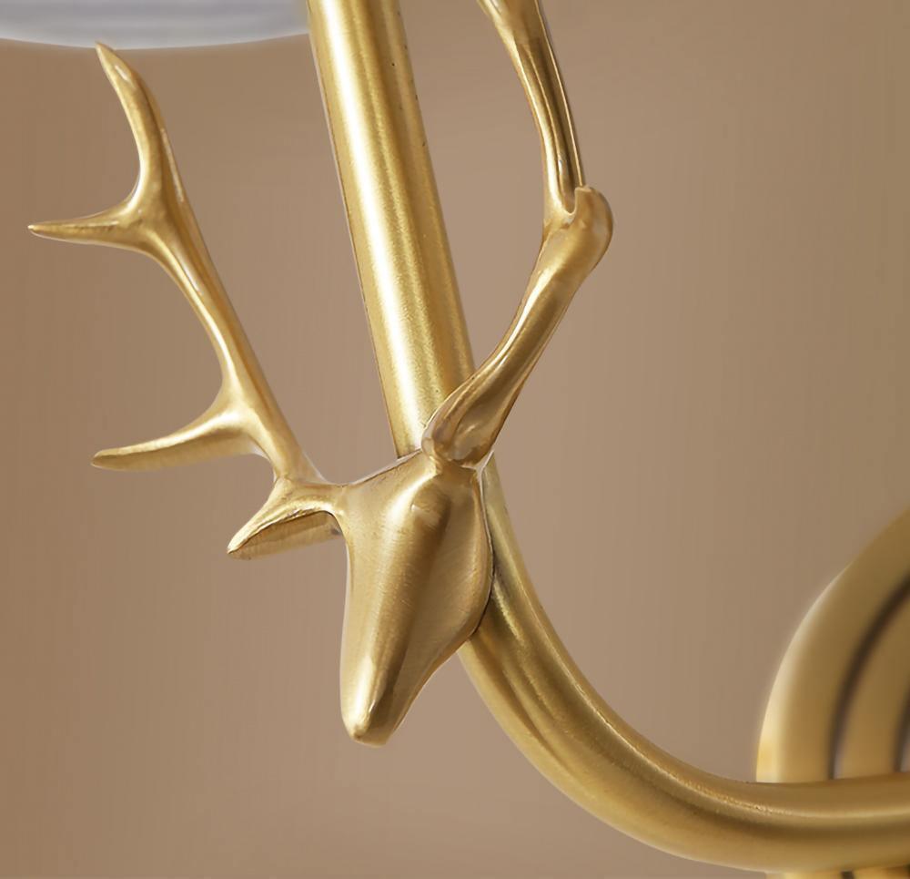 Auriviella Elegance Hirschkopf-Wandleuchte aus Messing