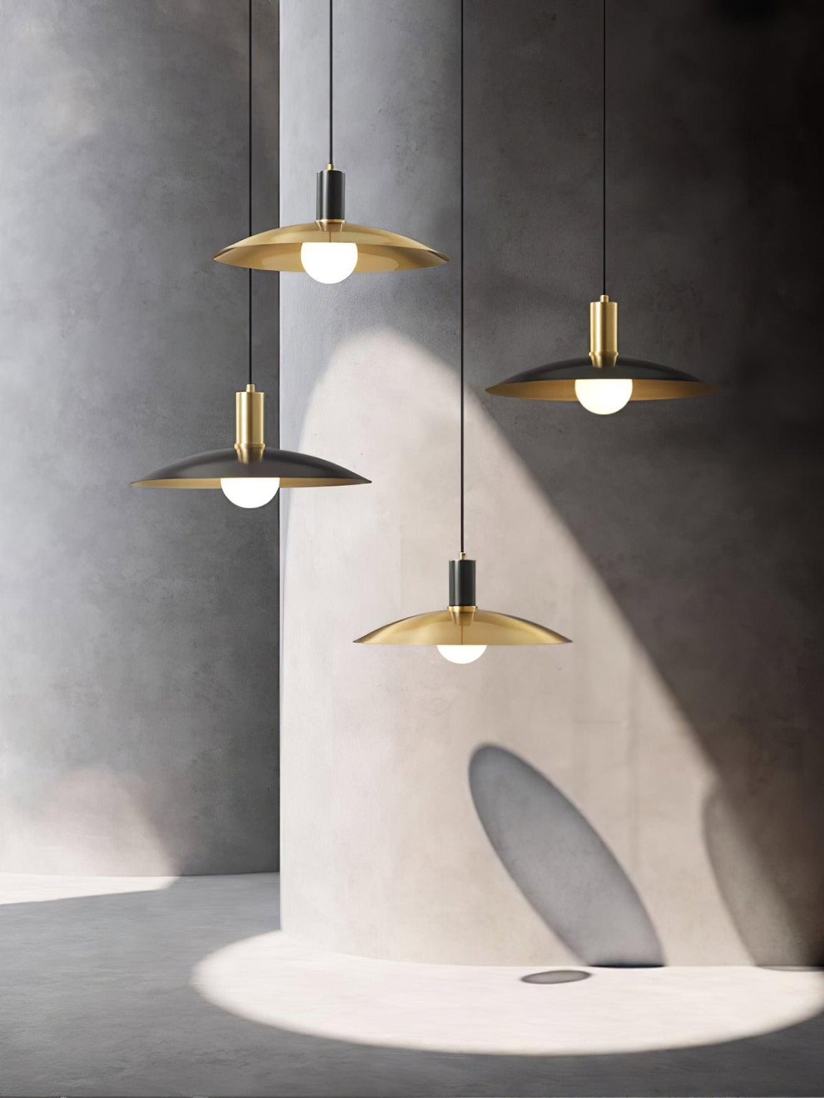 Thalora Messing & Glas Classic Pendelleuchte