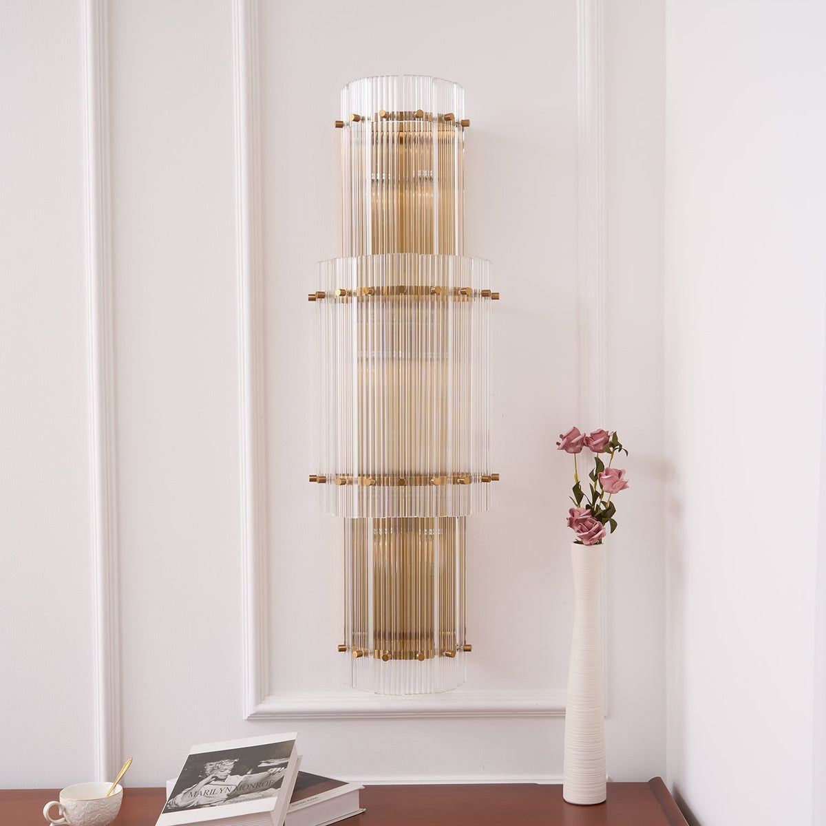 Liorivise Wandleuchte mit mehrlagigen Glaskolben in Kupfer modern vertikal