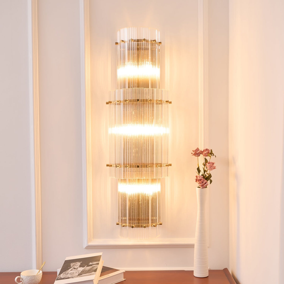 Liorivise Wandleuchte mit mehrlagigen Glaskolben in Kupfer modern vertikal