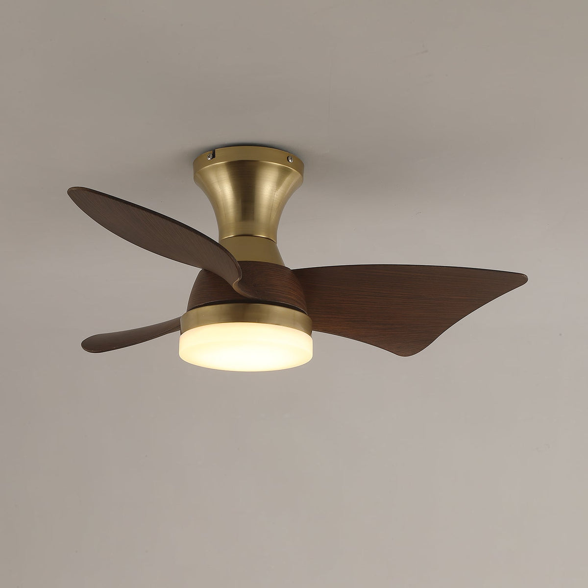 Aureon Deckenventilator mit Beleuchtung aus Holz im modernen Stil