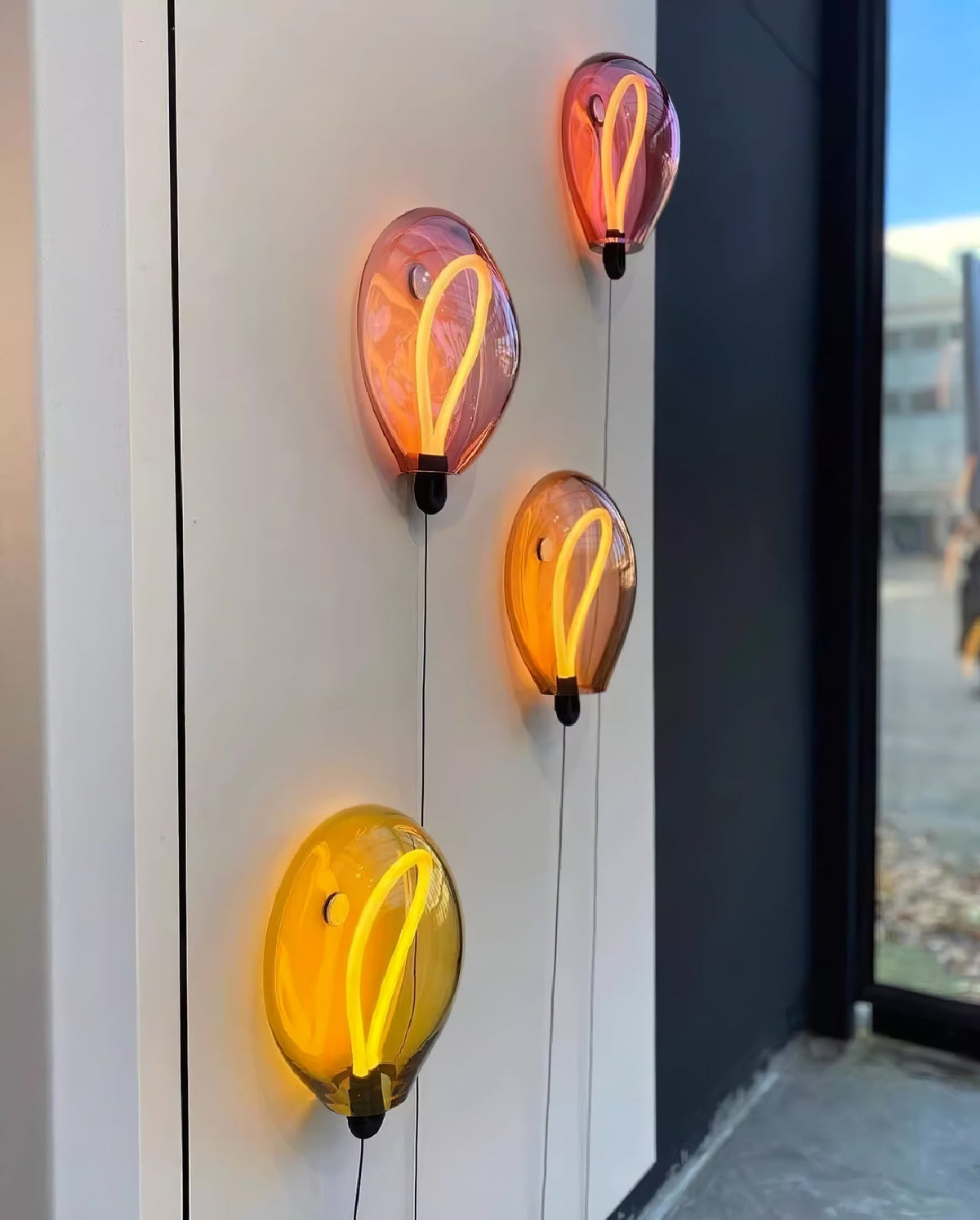 Lysolila Premium zeitgenössische Kunstglas-Wandleuchte