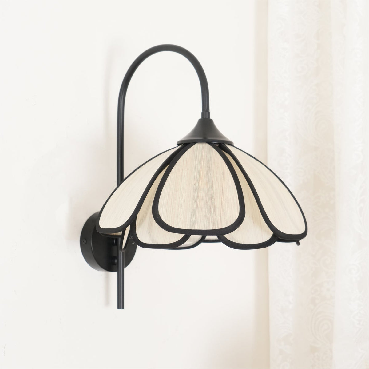 Ivsiliel Natural Burnt Petal Wandleuchte