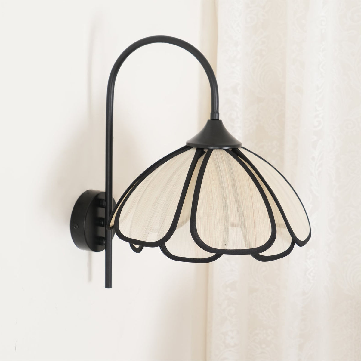 Ivsiliel Natural Burnt Petal Wandleuchte