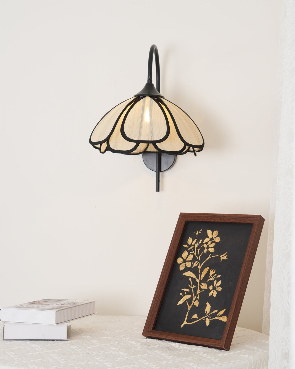 Ivsiliel Natural Burnt Petal Wandleuchte