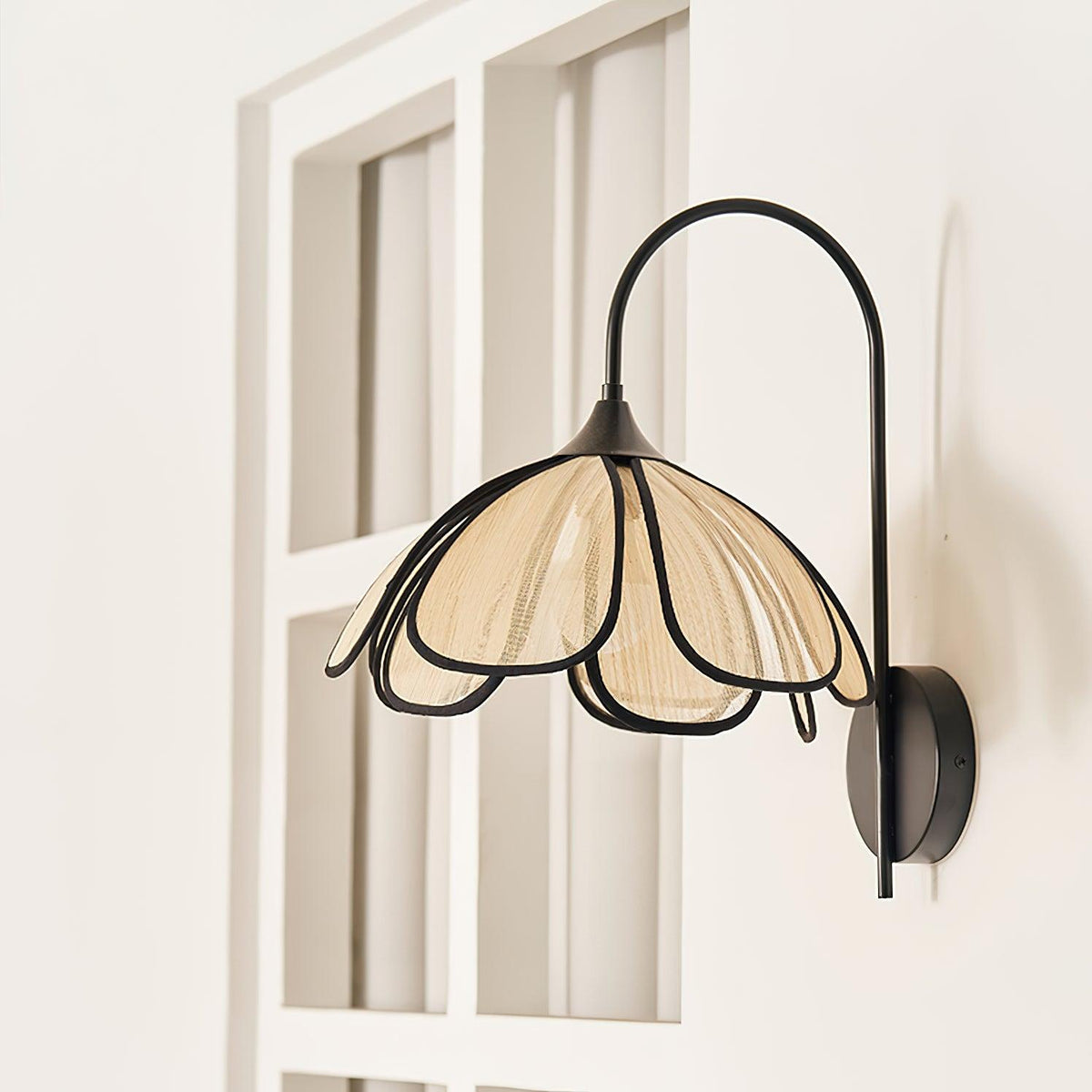 Ivsiliel Natural Burnt Petal Wandleuchte