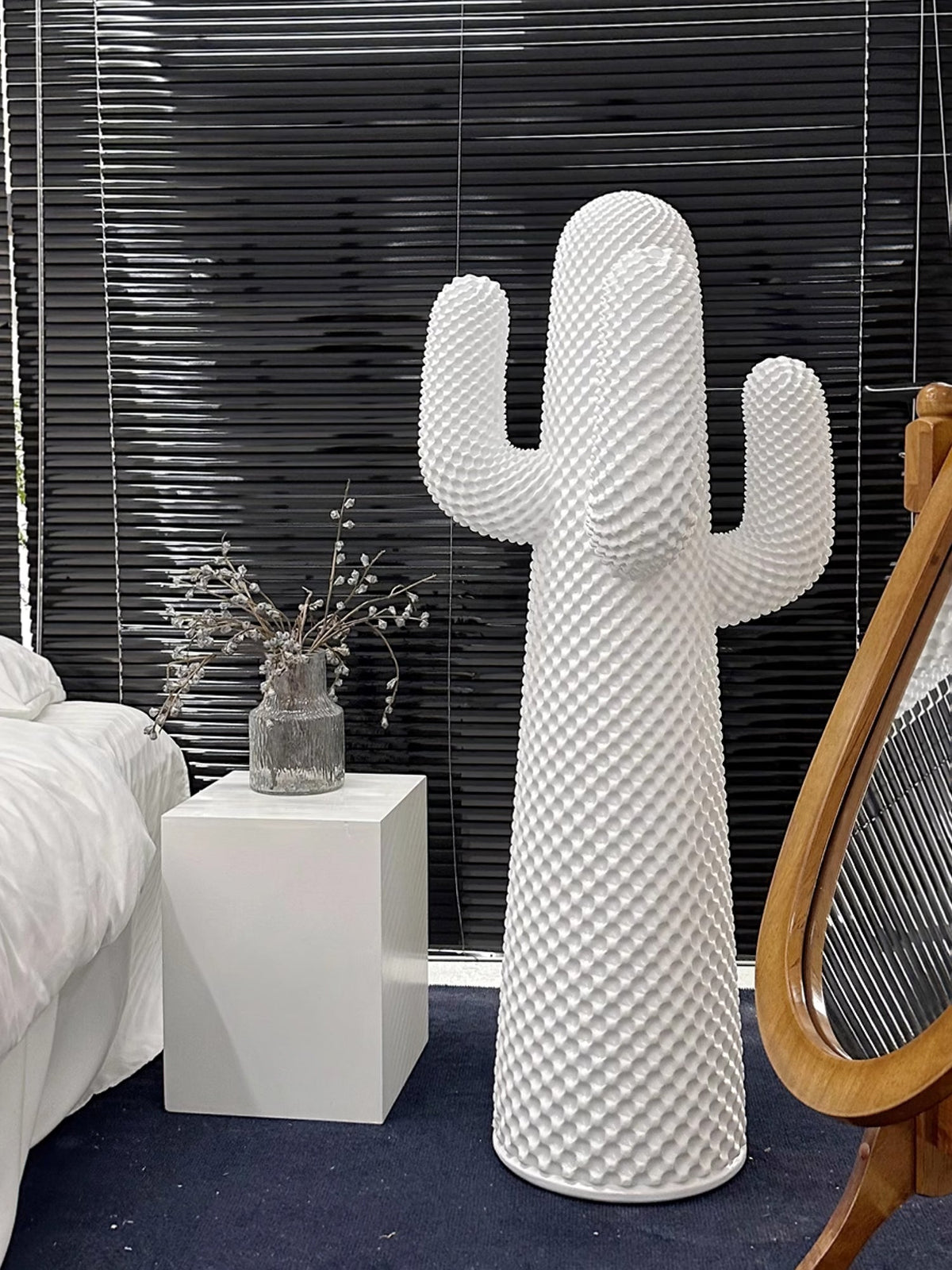 Mello Skulpturale Kaktus-Garderobe