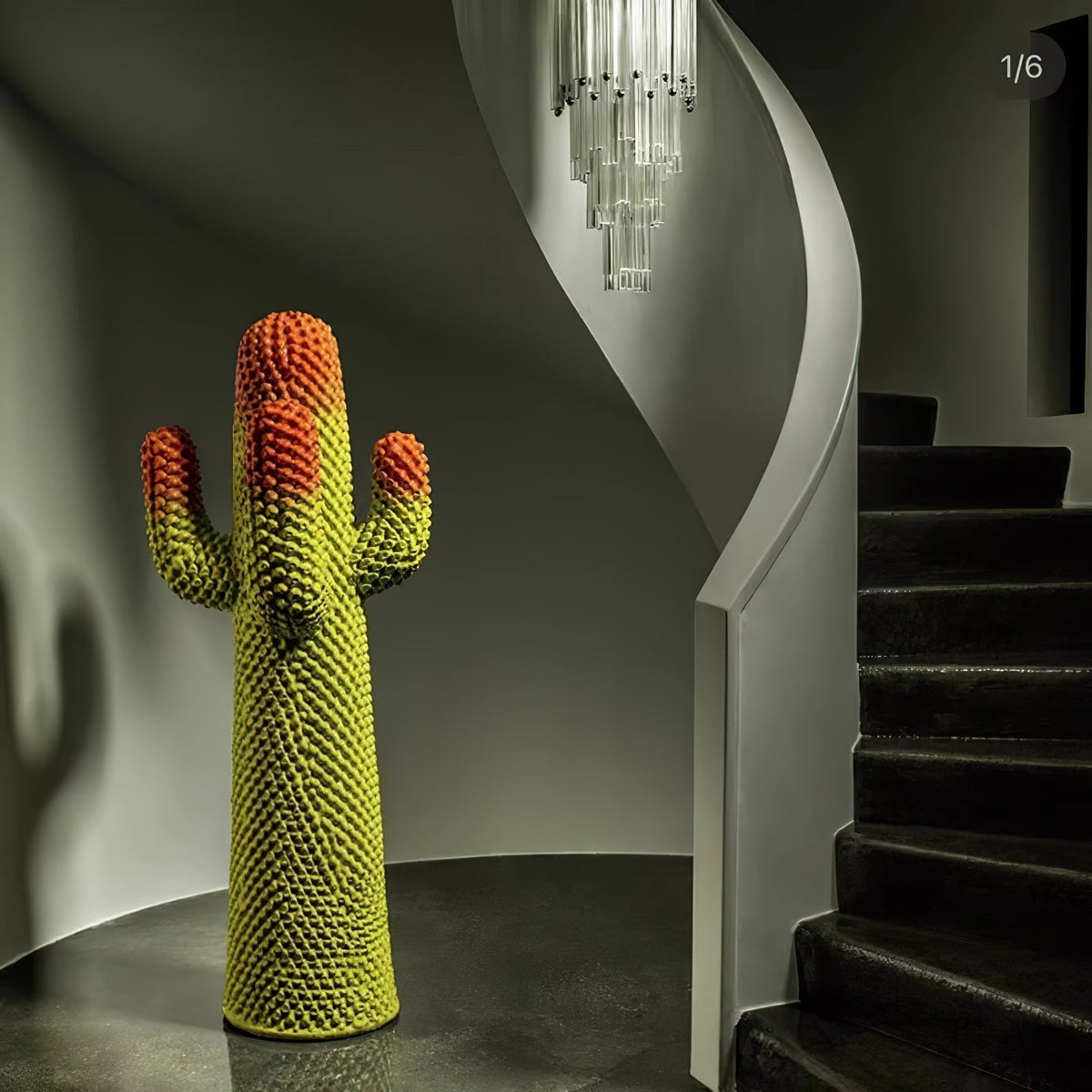 Mello Skulpturale Kaktus-Garderobe