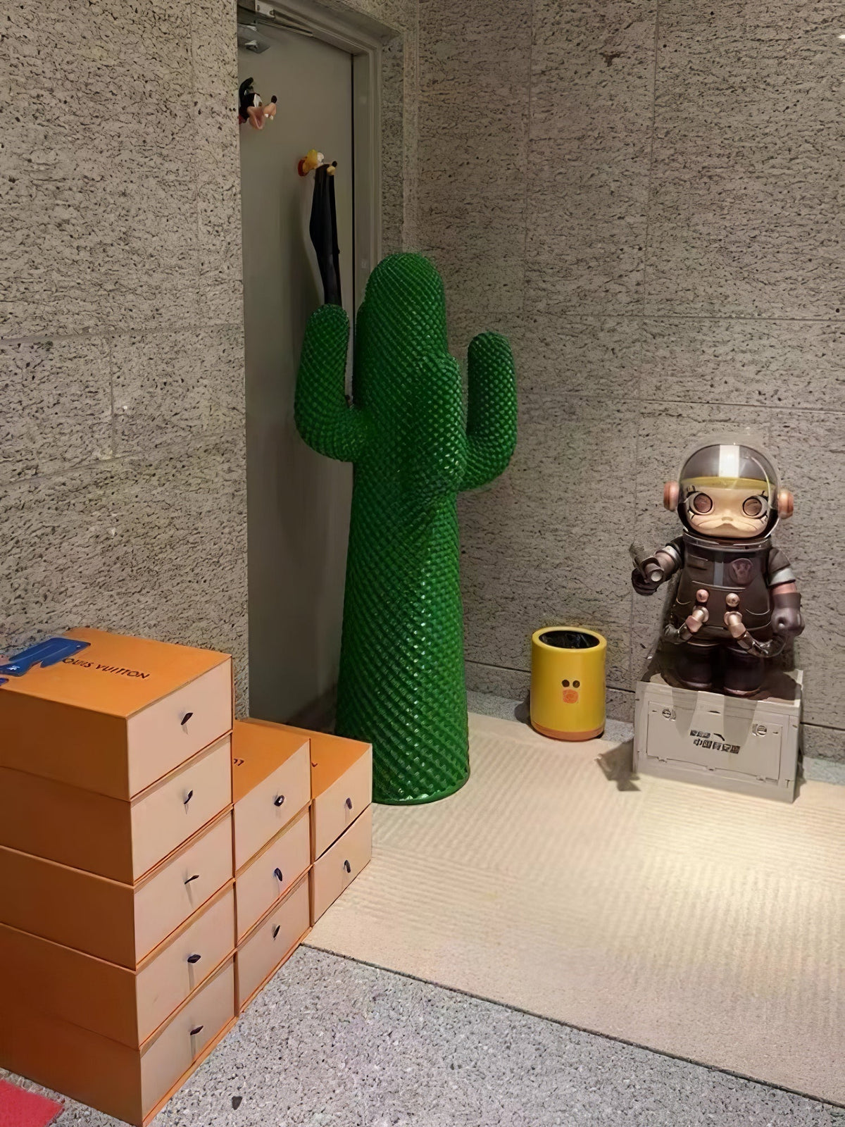 Mello Skulpturale Kaktus-Garderobe