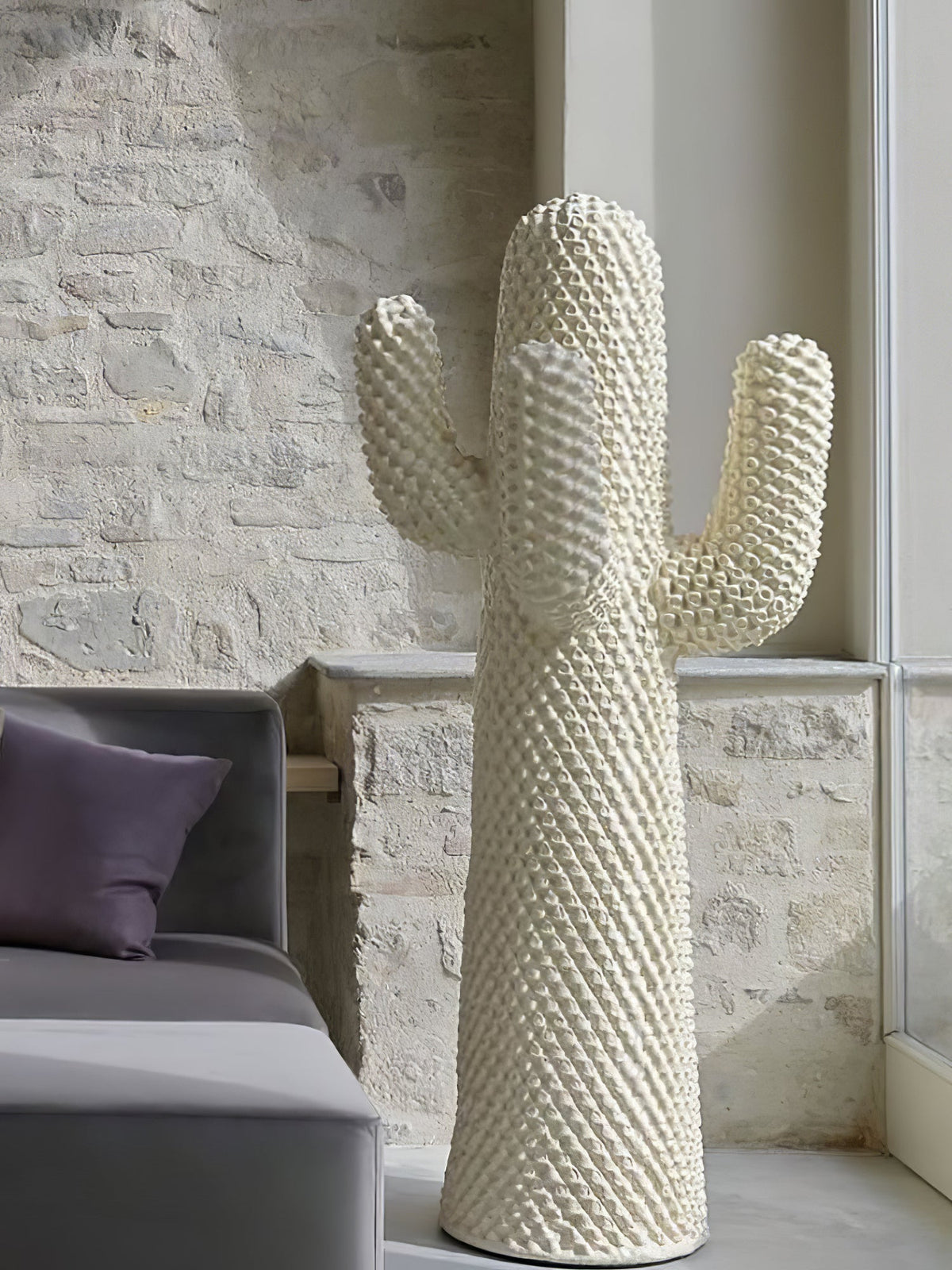 Mello Skulpturale Kaktus-Garderobe