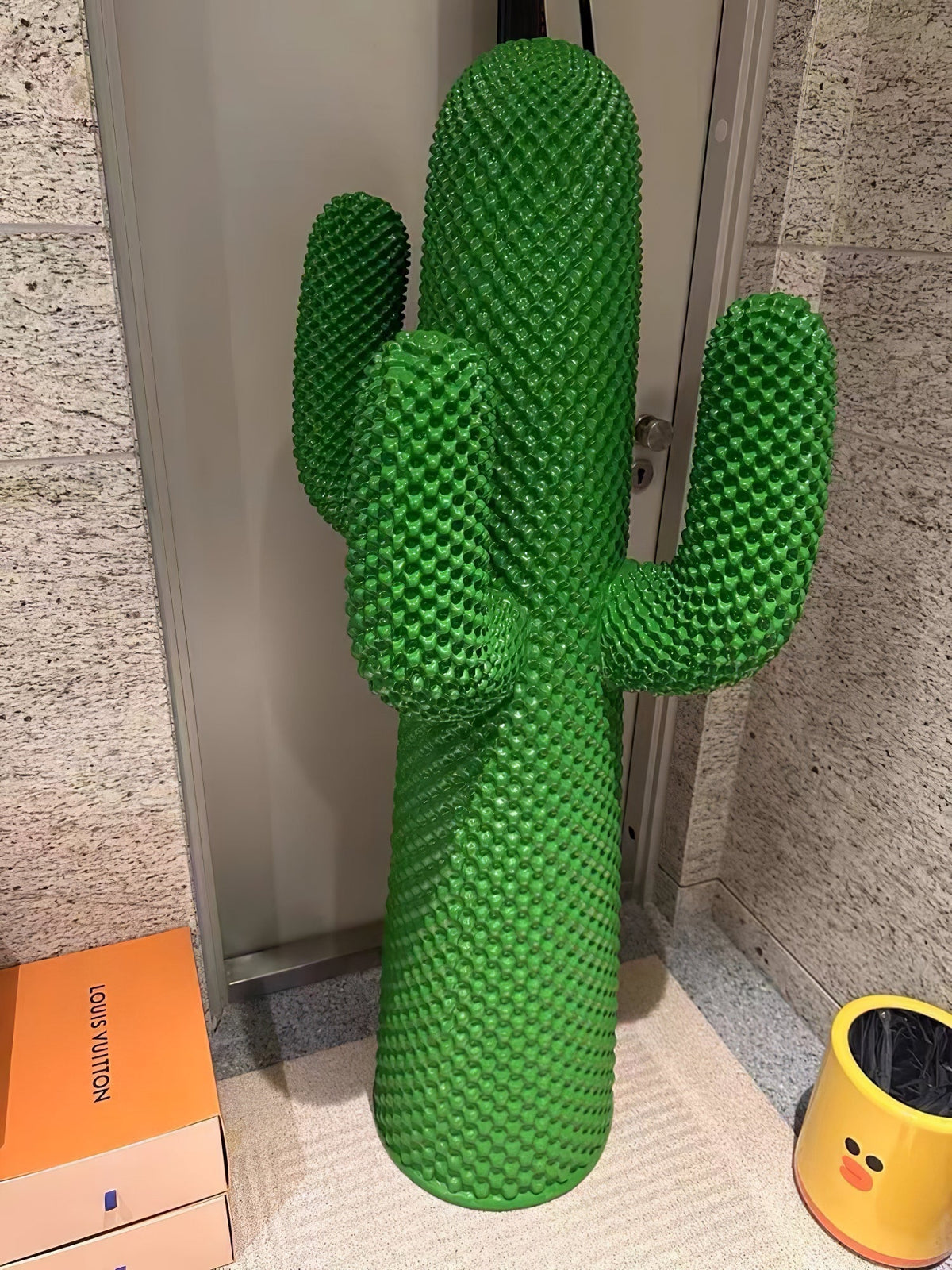 Mello Skulpturale Kaktus-Garderobe