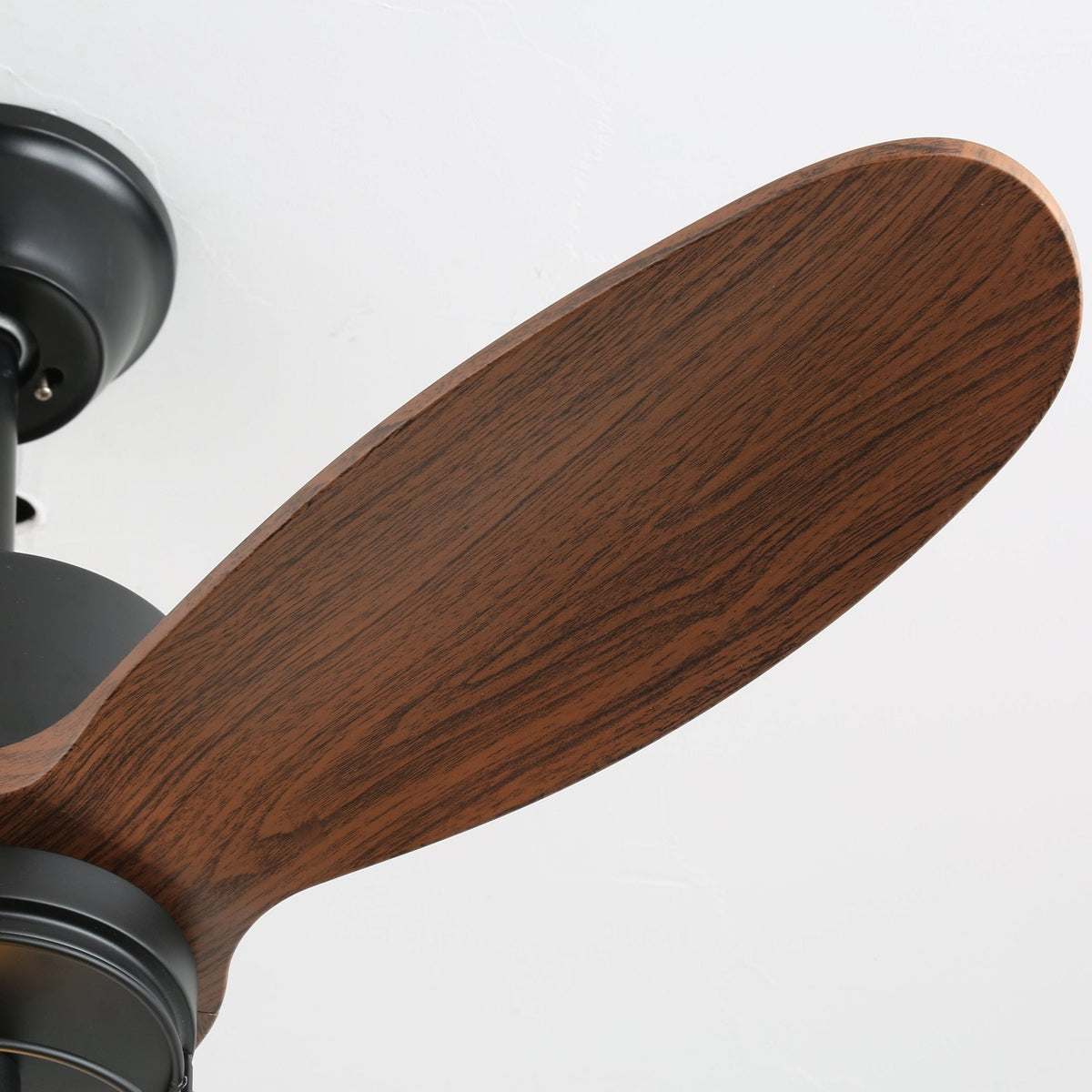 Brisora Industrieller Deckenventilator mit Beleuchtung aus Holz