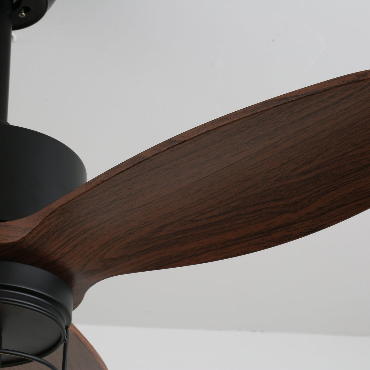 Brisora Industrieller Deckenventilator mit Beleuchtung aus Holz
