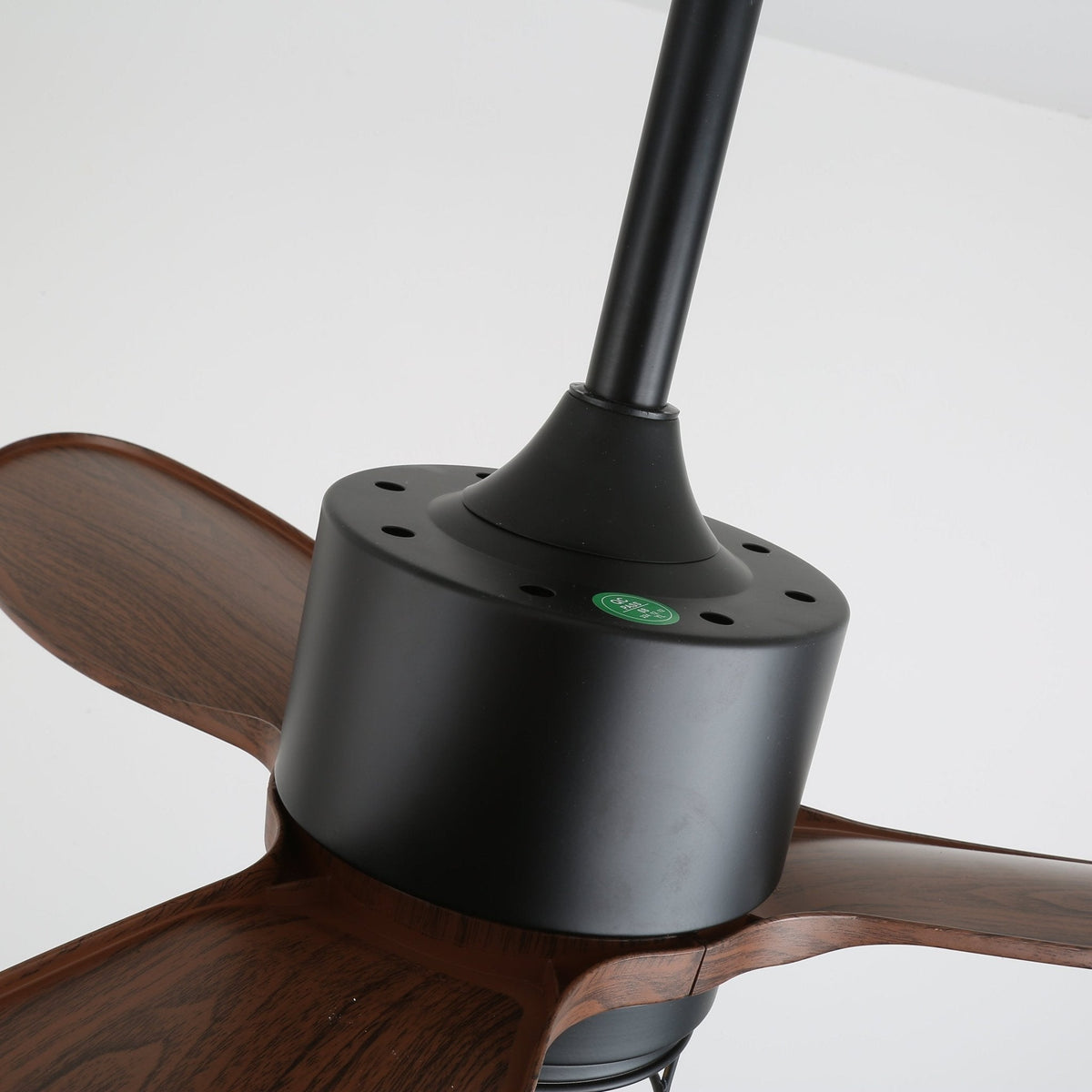 Brisora Industrieller Deckenventilator mit Beleuchtung aus Holz