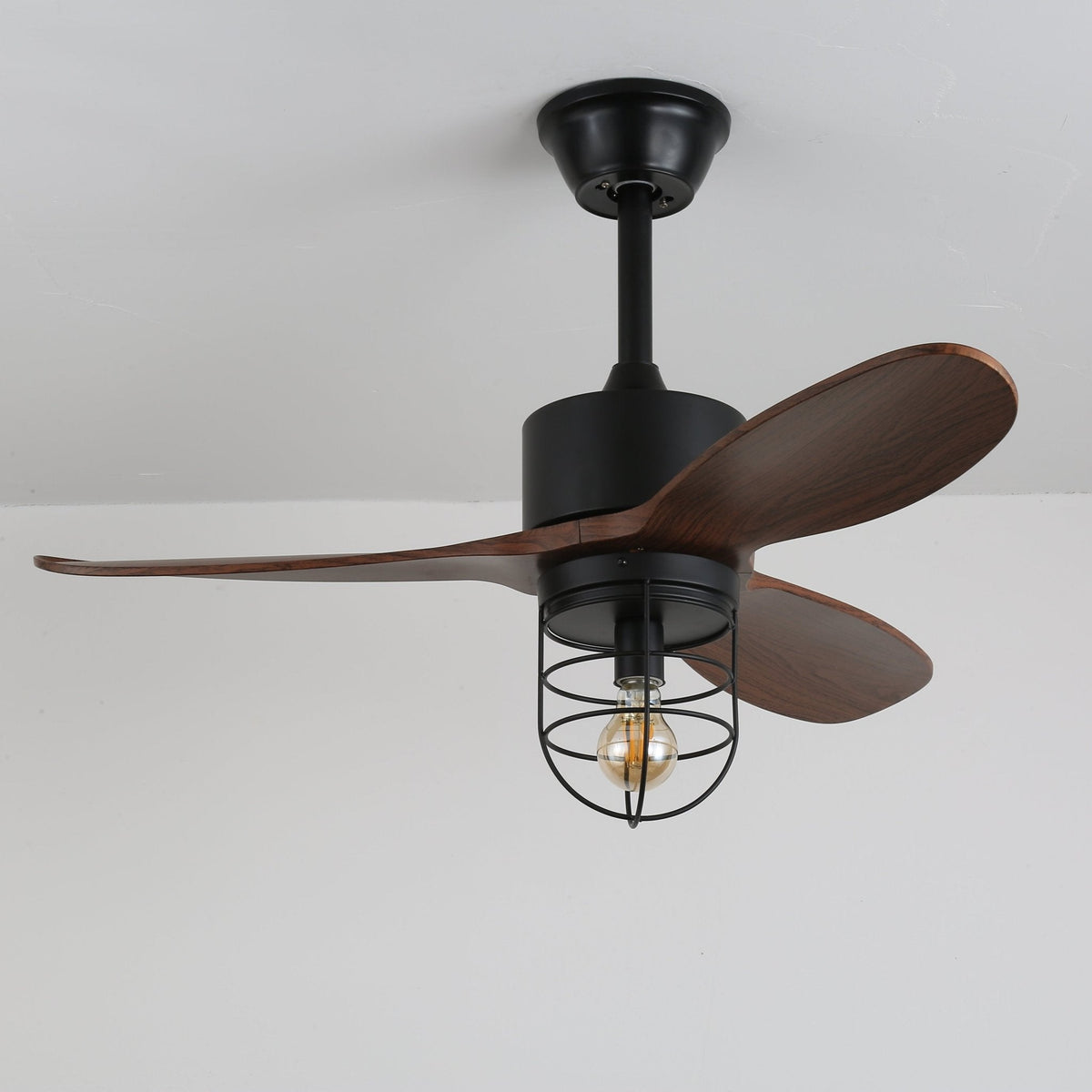 Brisora Industrieller Deckenventilator mit Beleuchtung aus Holz