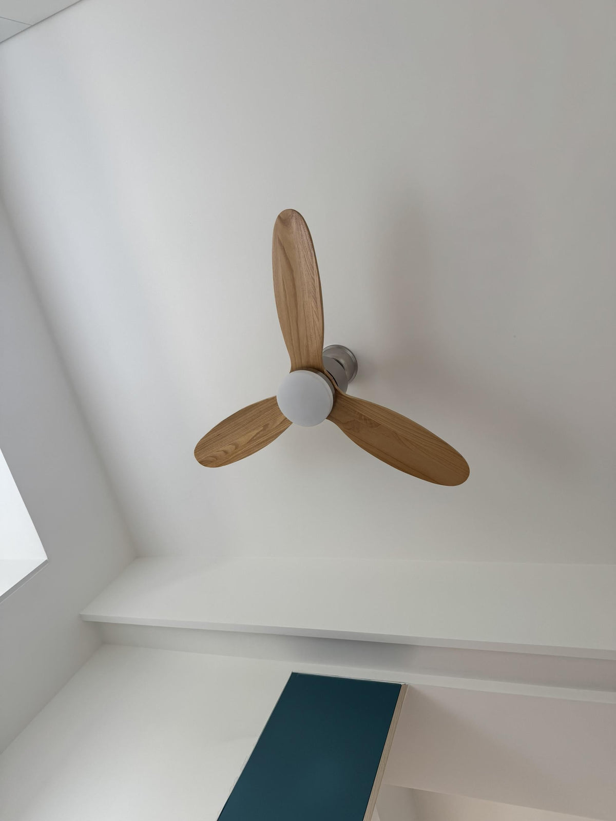 Rivaraine Deckenventilator mit Beleuchtung