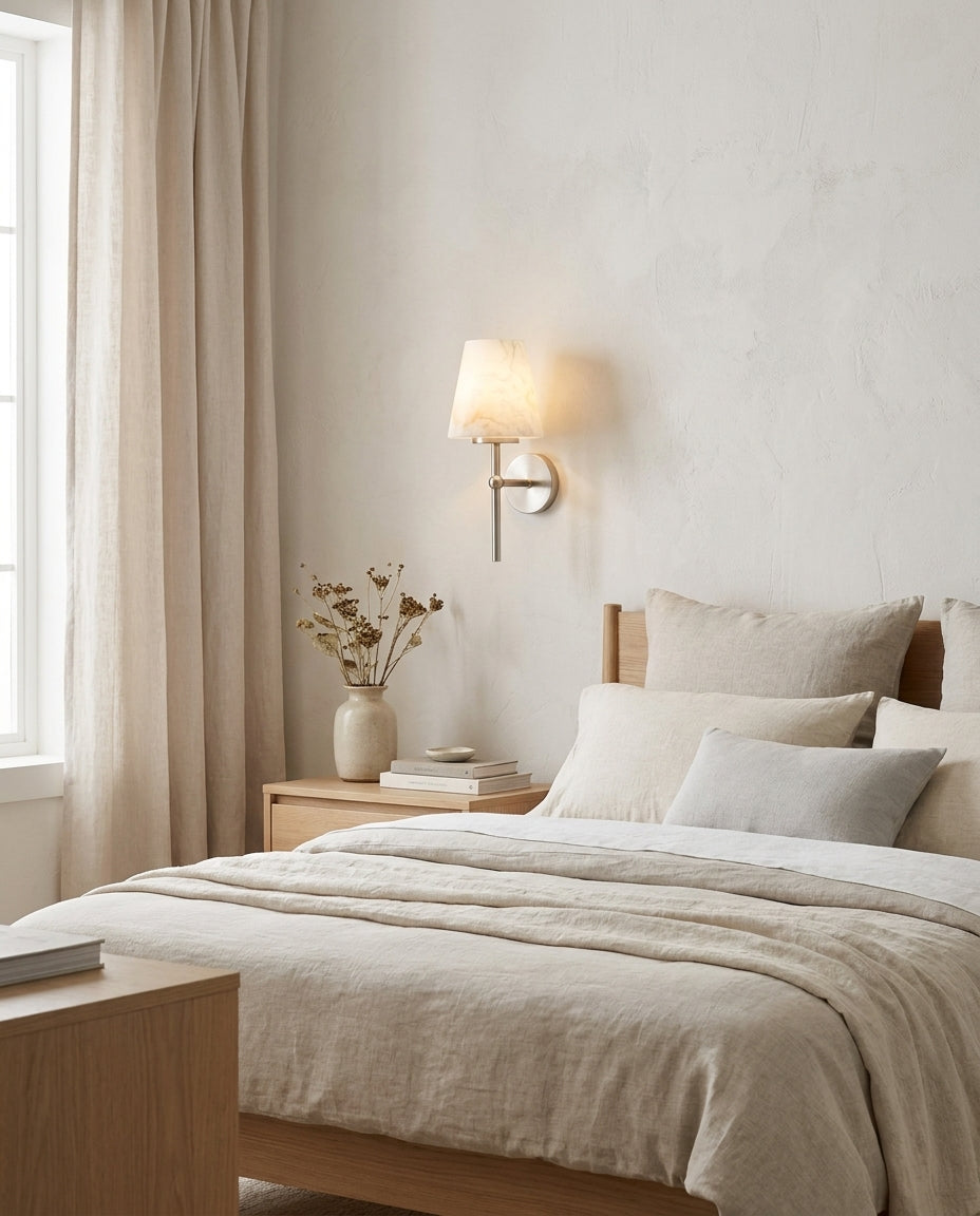 Corvenhurst Alabaster-Wandleuchte