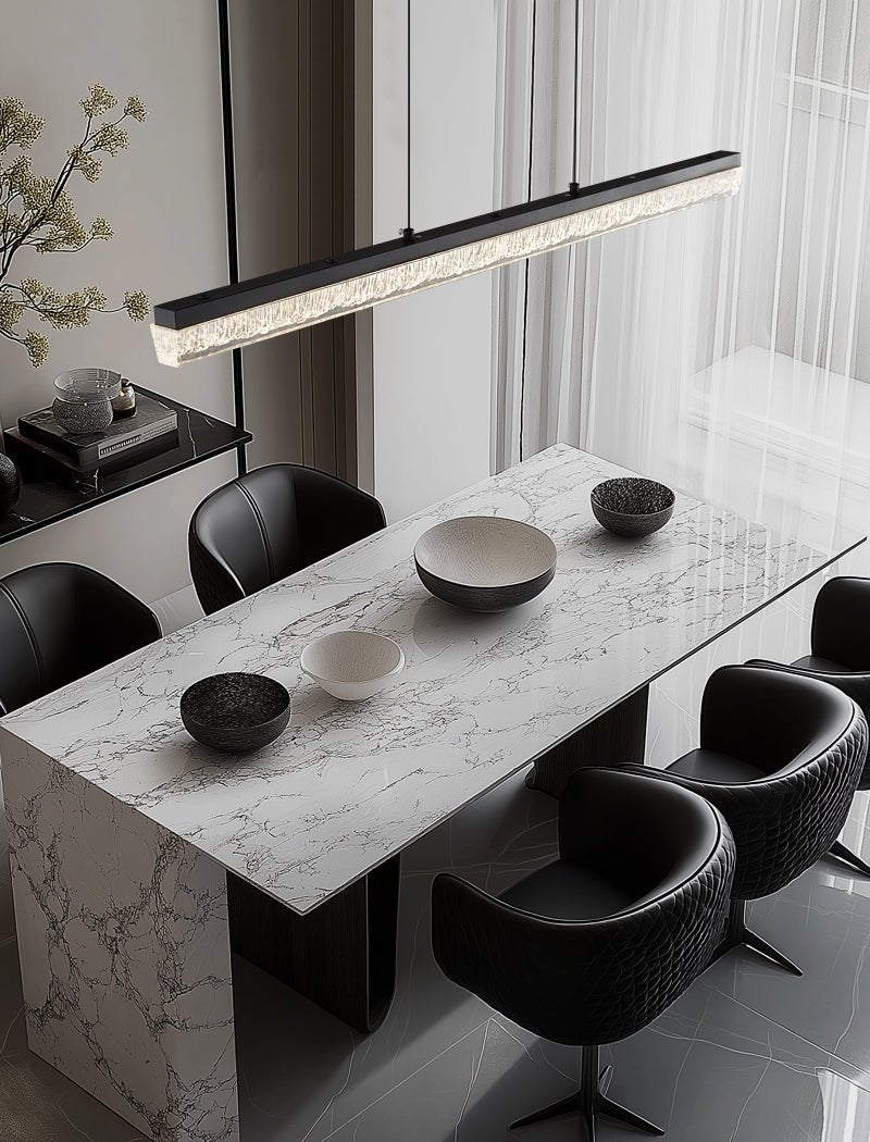 Veluielle Pendelleuchte Schwarz Acryl Linear