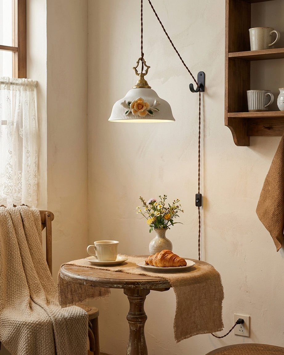 Elaielia Pendelleuchte Glasiertes Porzellan Kamelien Stecker Vintage Schlafzimmer | Cielum