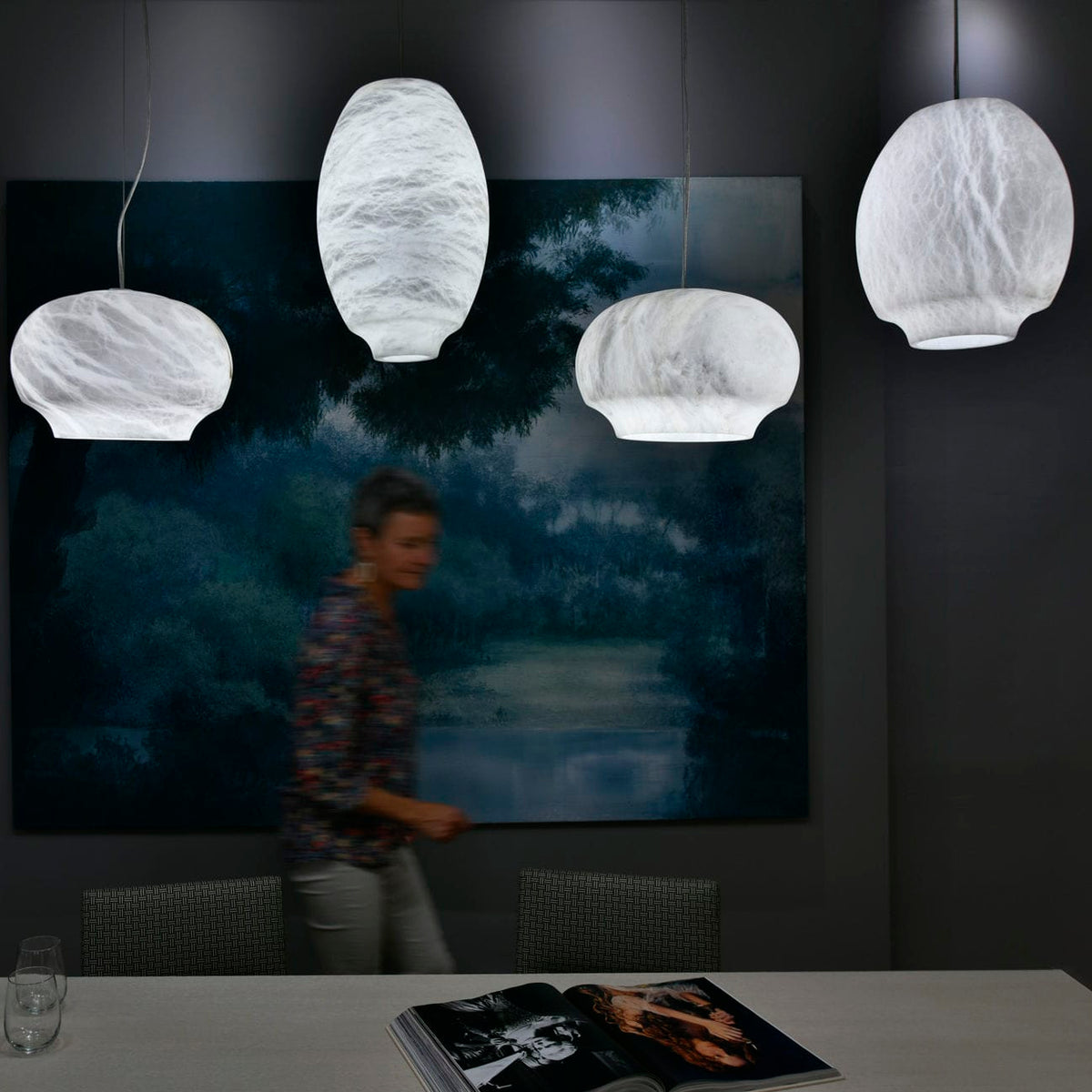 Thalia Minimalistische Alabaster-Pendelleuchte