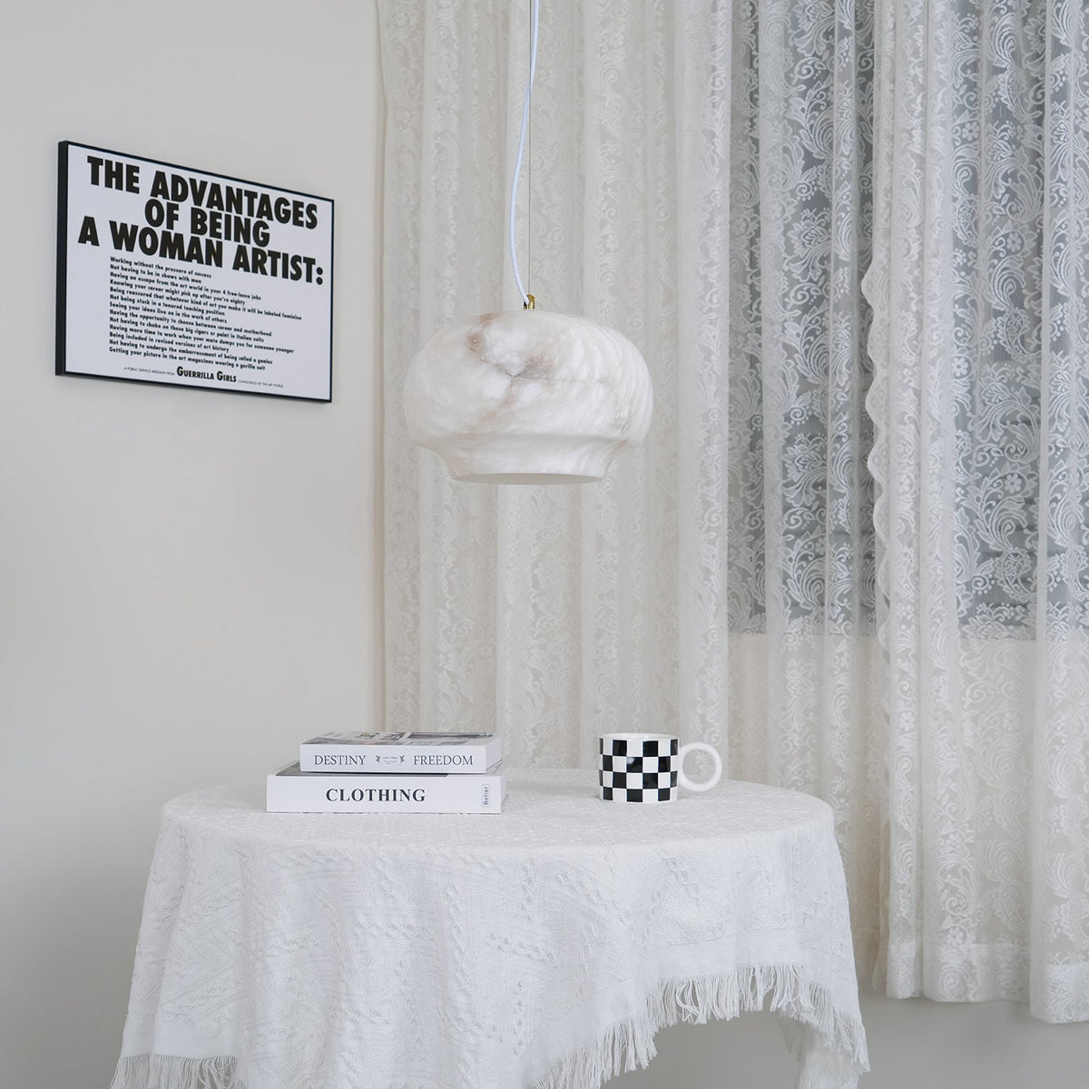 Thalia Minimalistische Alabaster-Pendelleuchte