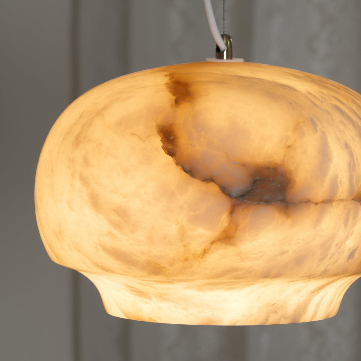 Thalia Minimalistische Alabaster-Pendelleuchte