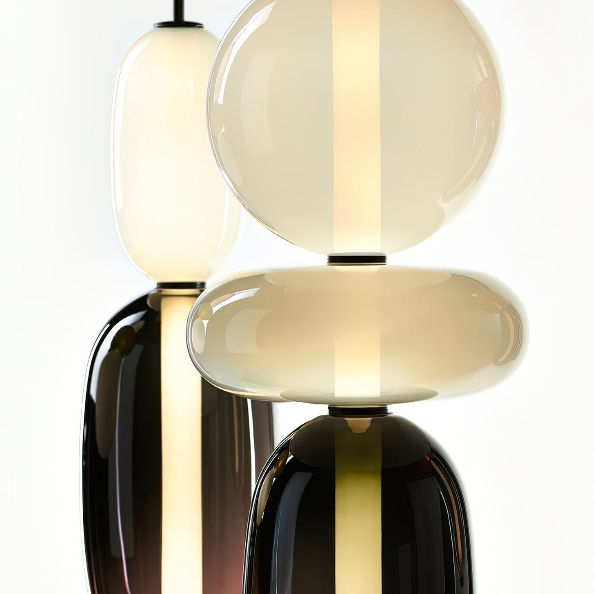 Velinian Kronleuchter aus Glas