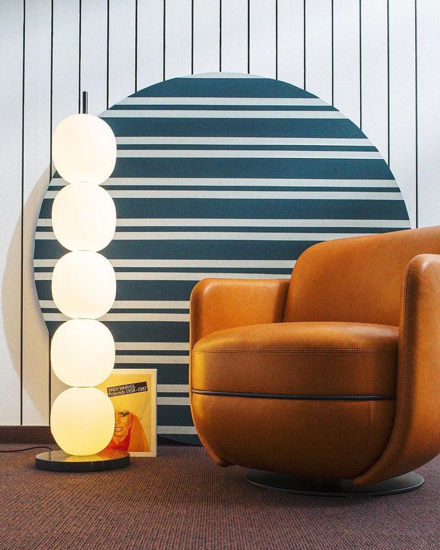 Ceni Minimalistische Stehleuchte aus Marmor