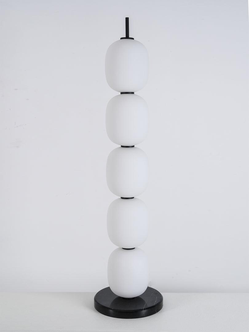 Ceni Minimalistische Stehleuchte aus Marmor
