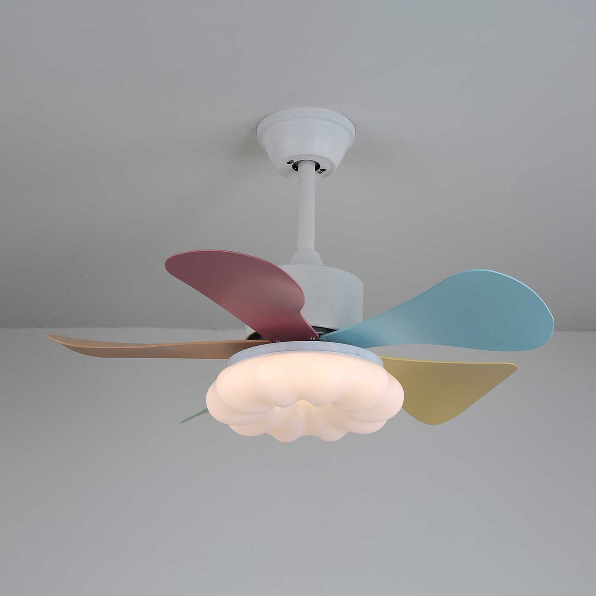 Celoia bunte Glas-Deckenventilator mit Beleuchtung