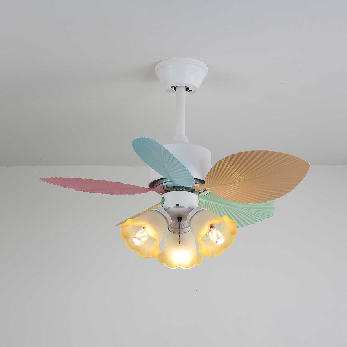Celoia bunte Glas-Deckenventilator mit Beleuchtung