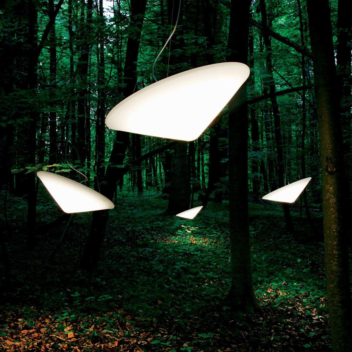 Othian Pendelleuchte Polyethylen geneigter Hut minimalistisch