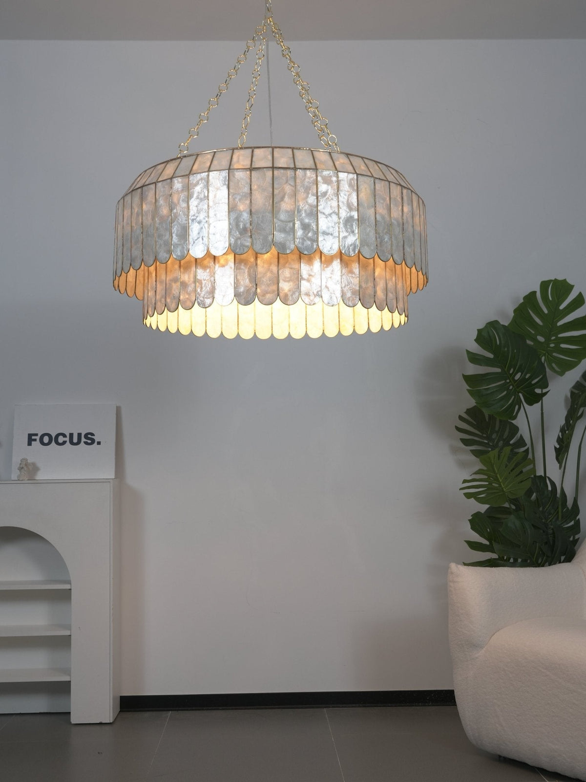 Holz Gold Muschel-Metall Aurelia Kronleuchter